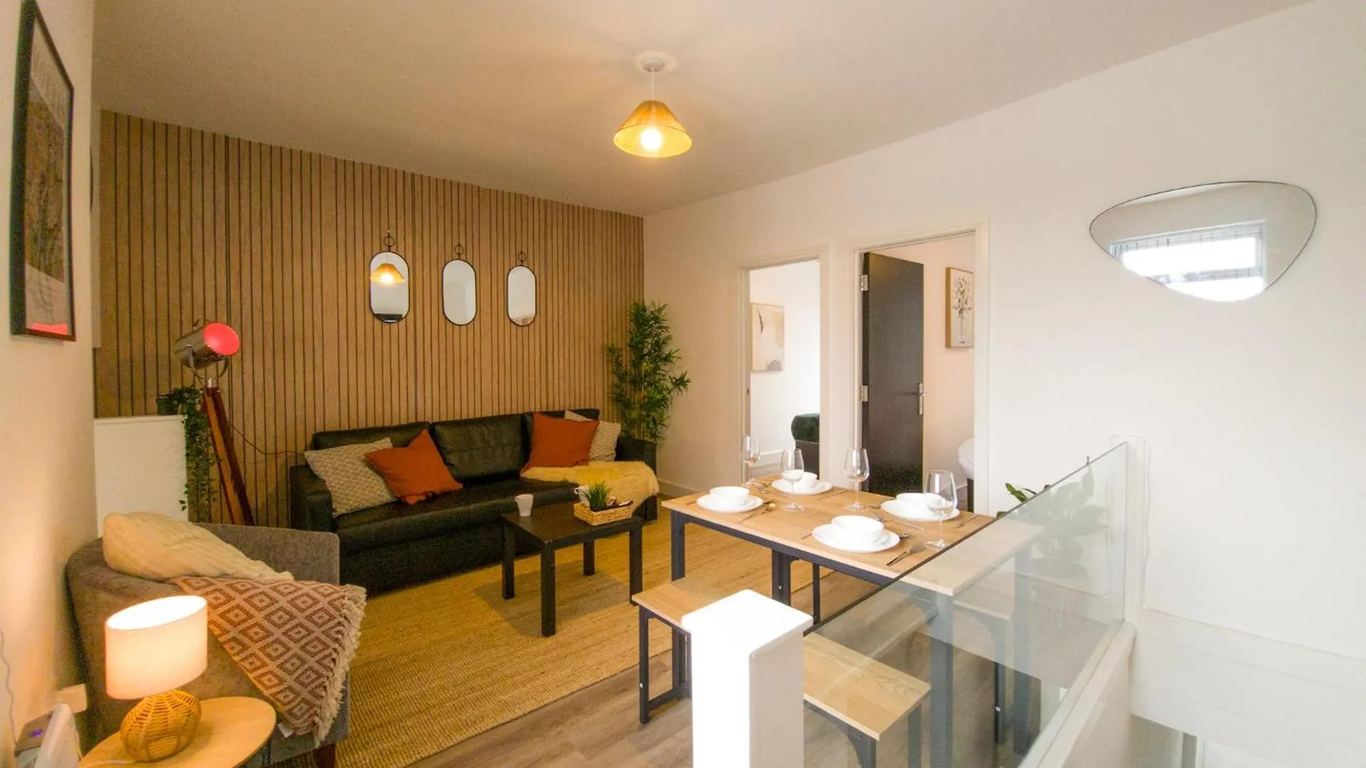Apartment Super Convenient Keyless Entry Two Bedroom Loft By Property Promise Cardiff